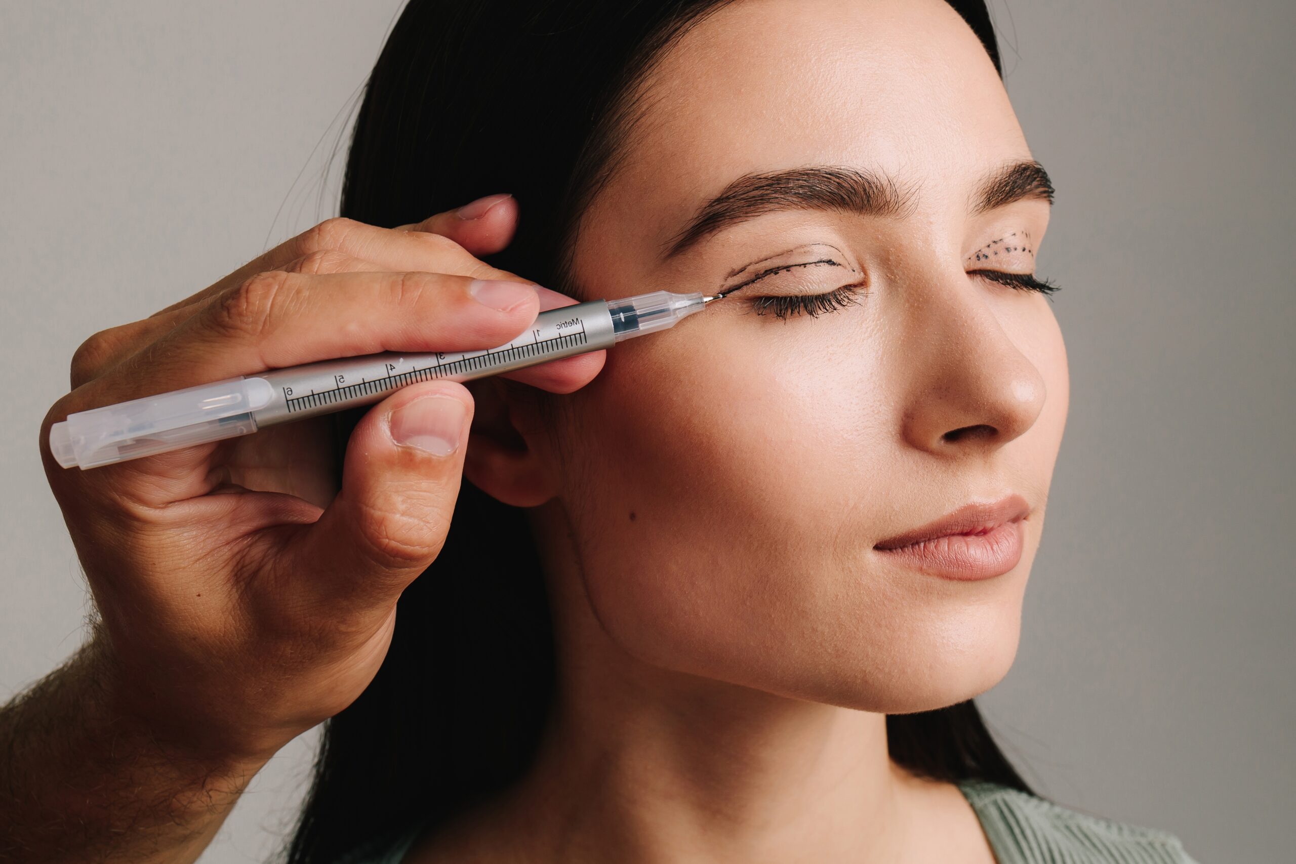 The Ultimate Guide to Eyelid Surgery in Goodyear, Arizona with Dr. Reza Rod